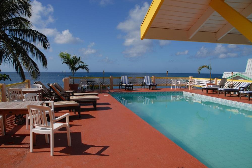 Bird Rock Beach Hotel Бастер Екстер'єр фото